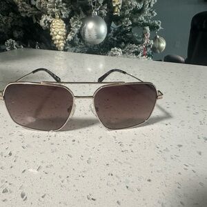 Guess Gold and Brown Sunglasses (22)